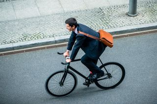 Foto: Mann auf Fahrrad